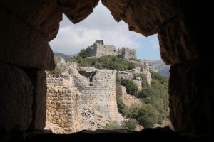 גן לאומי מבצר נמרוד – תצפיות נגישות לצד מבצר עתיק
