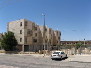 תמונת אזור להמחשה – גן לאומי צבעי מכתש רמון – תצפיות מדבריות נגישות ברכב